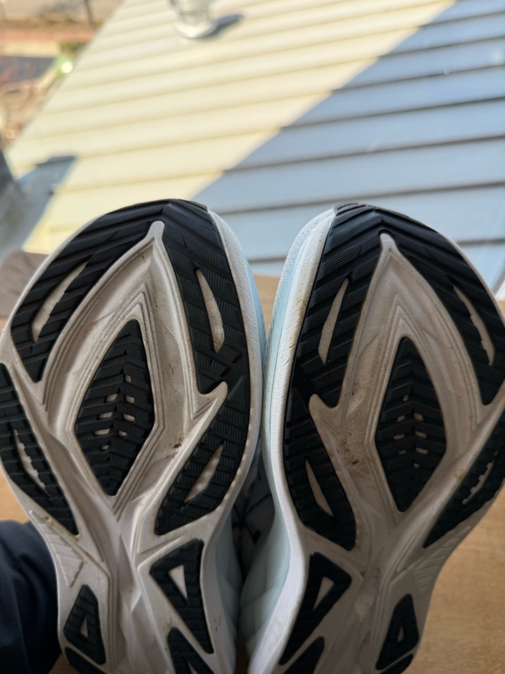 ASICS Superblast 2, White/Cool Grey (Women’s 8) - Picture 6 of 7